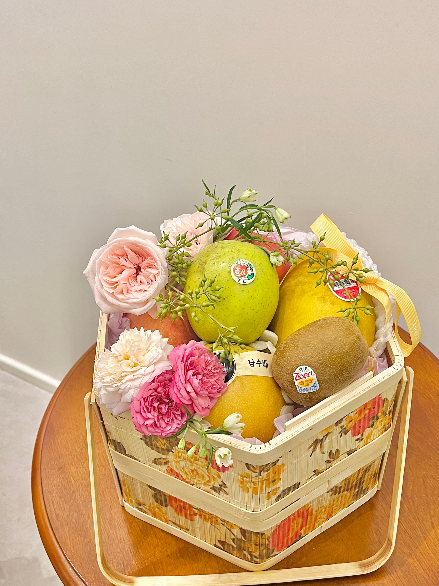 Fresh fruit & flowers basket