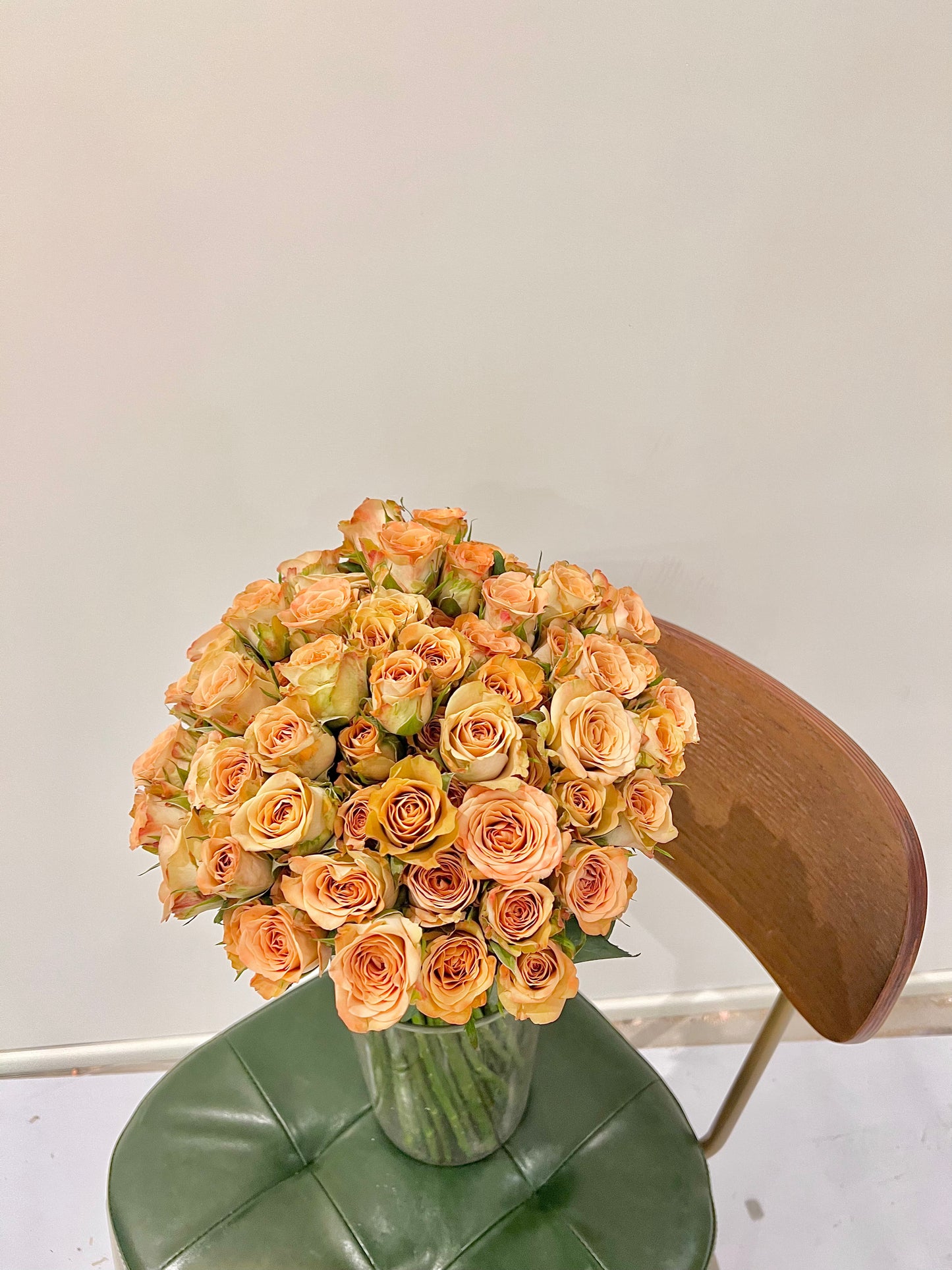 Cappuccino roses bouquet
